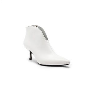 Anine Bing Frankie Bootie in White. Size 38